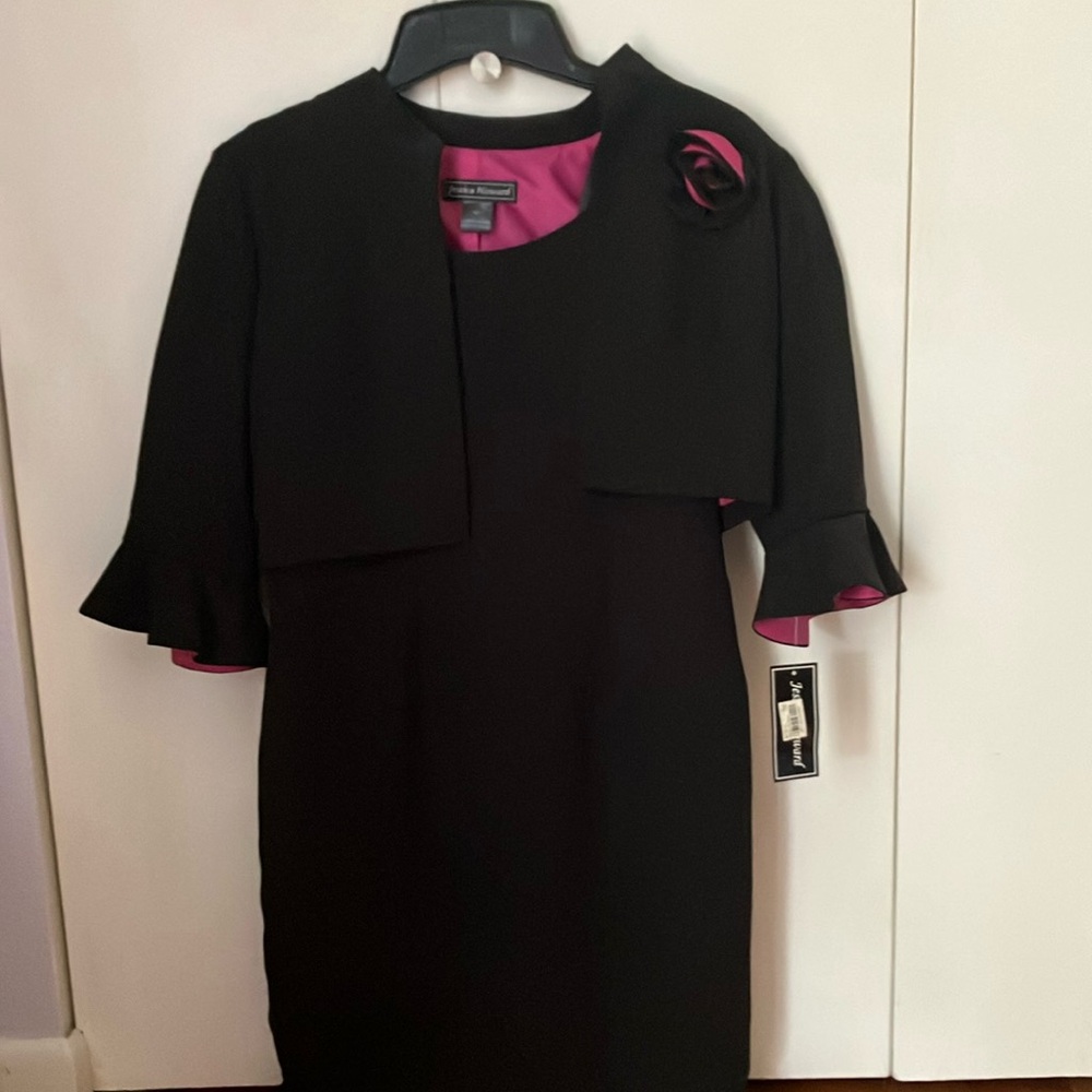 Size 6P Jessica Howard mini dress with sweater